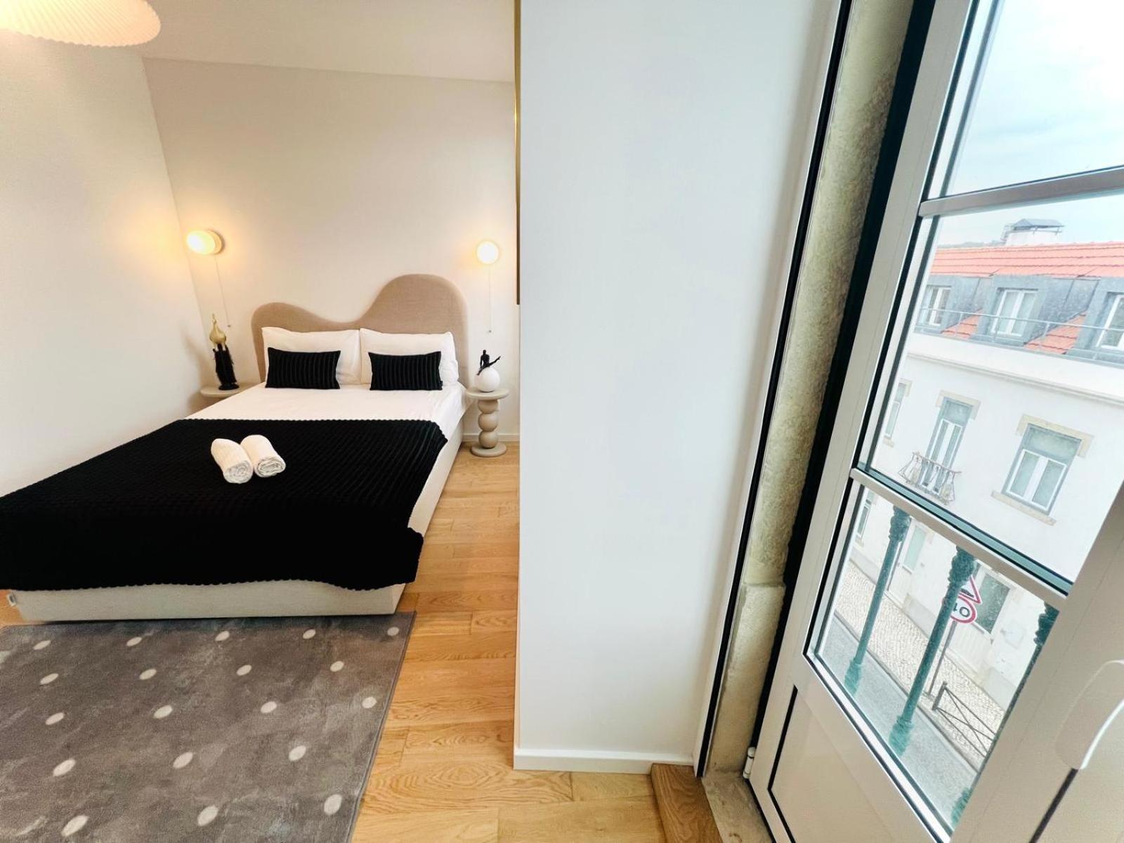 Lisbon Pink House II Beautiful 2 Bedroom Flat In City Center Exterior foto